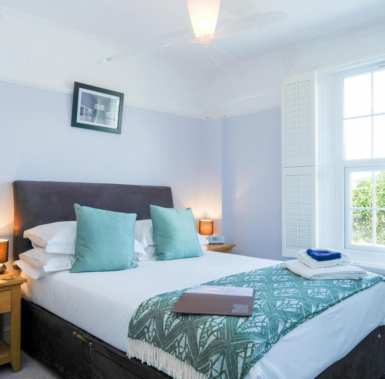 Musgrove House Bed & Breakfast Чічестер Екстер'єр фото